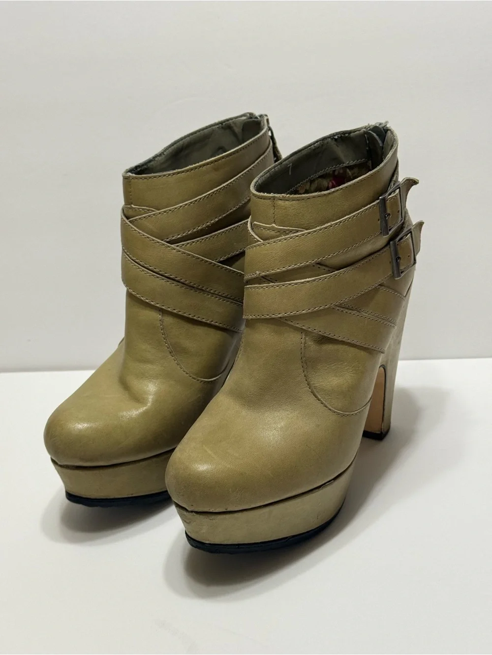 Seychelles Women's Leather Strappy Platform Ankle Boots Size 7